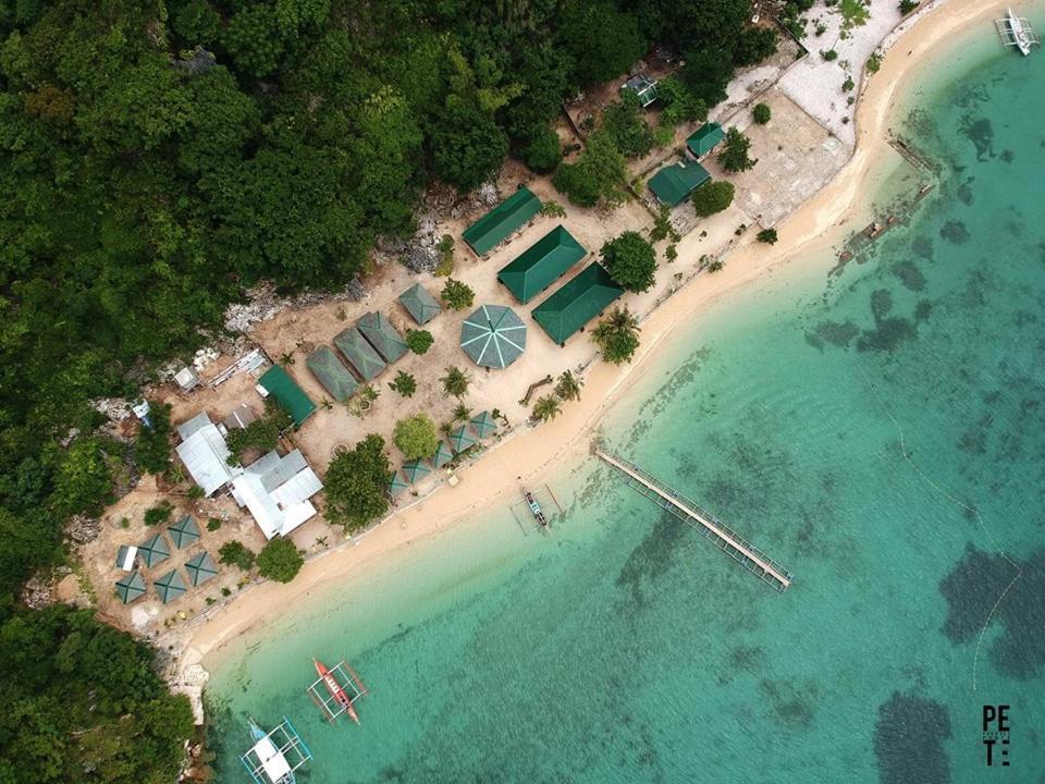 Se San Beach Resort-Isla De Gigantes Carles Exteriér fotografie